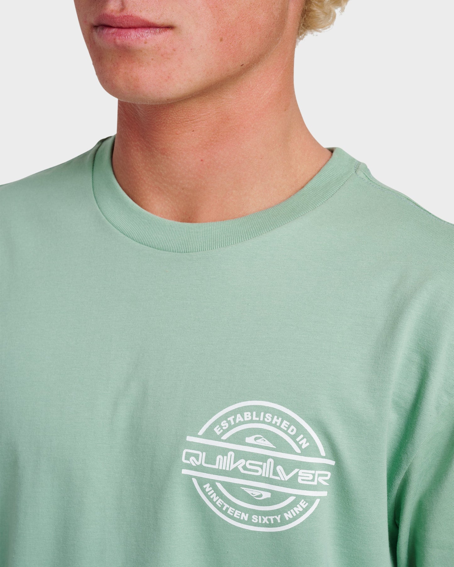 Mirrored Classic T-shirt - Granite Green Quick Silver Granite Green