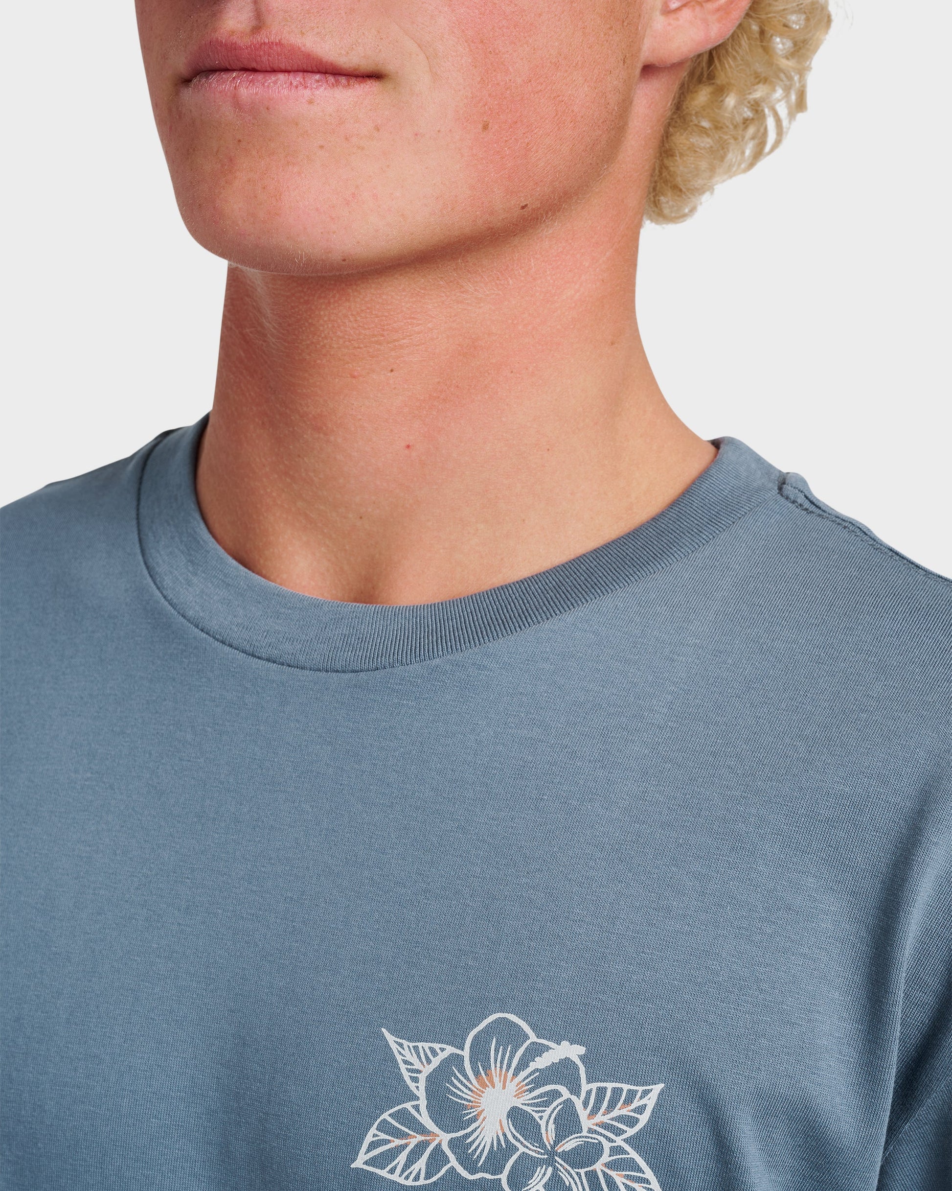 Floral Needs Classic T-shirt - China Blue Quick Silver China Blue