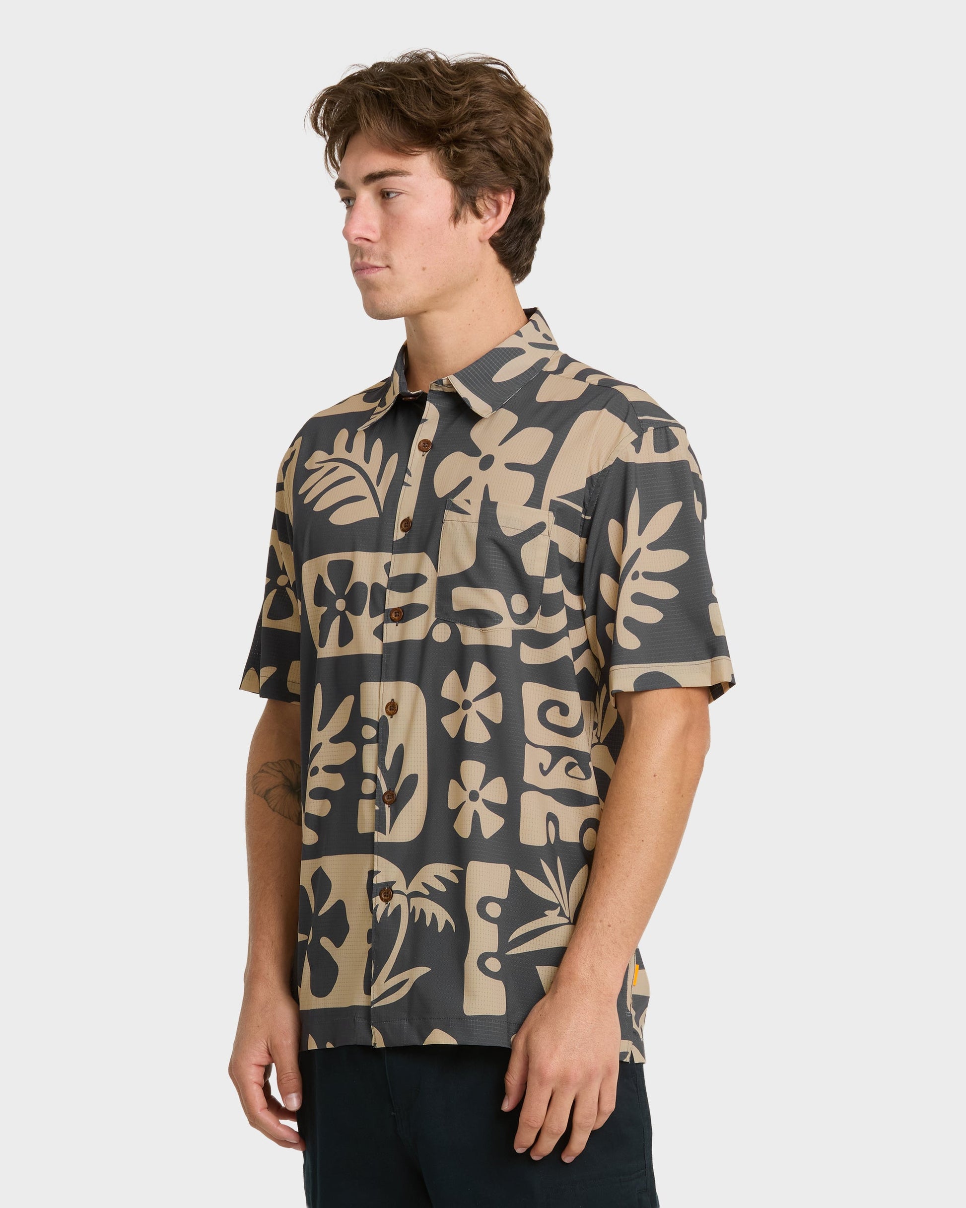 Waterman Dunes Shirt - Phantom Quick Silver Phantom