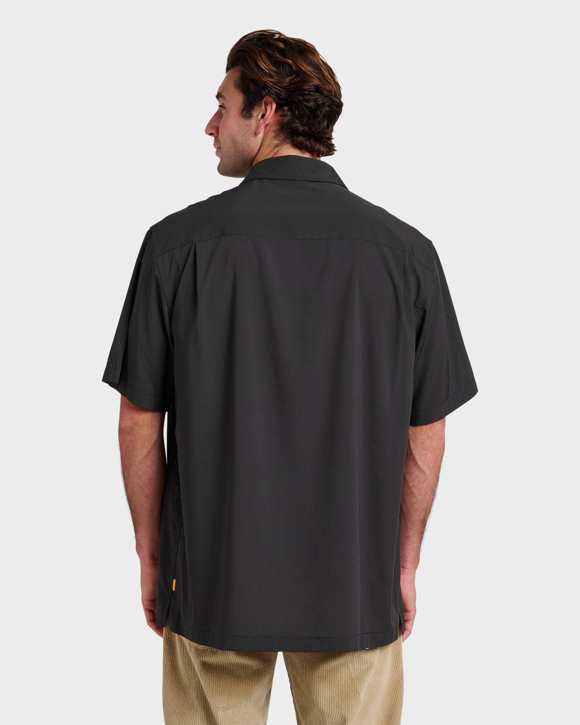 Chaser Short Sleeve Woven Shirt - Phantom Quick Silver Phantom