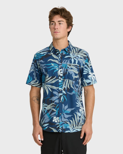 Blueweed Classic Short Sleeve Shirt - Navy Quick Silver Navy