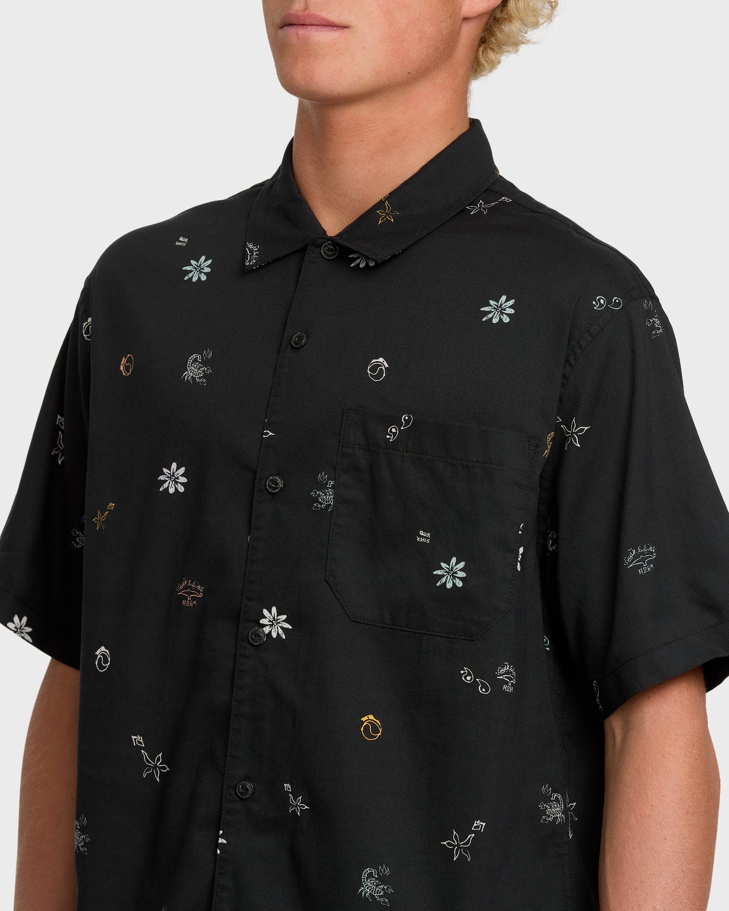 Beach Club Classic Short Sleeve Shirt - Black Quick Silver Black