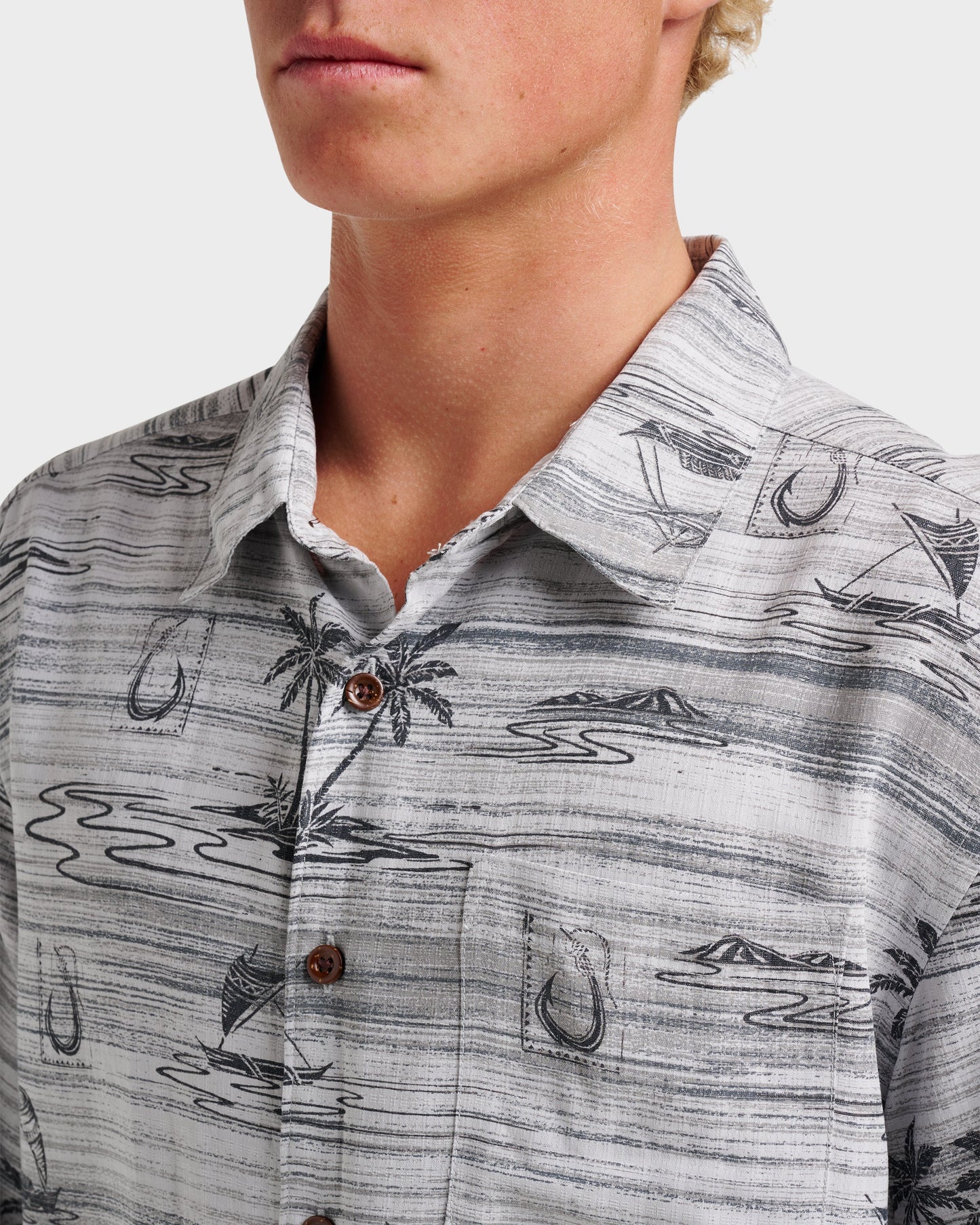 Waterman Island Daze Short Sleeve Shirt - Phantom Quick Silver Phantom