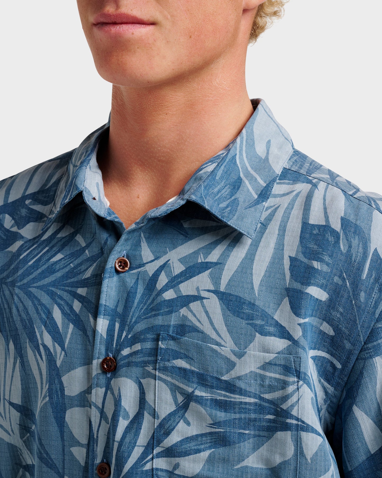 Waterman Botanical Short Sleeve Shirt - Midnight Navy Quick Silver Midnight Navy