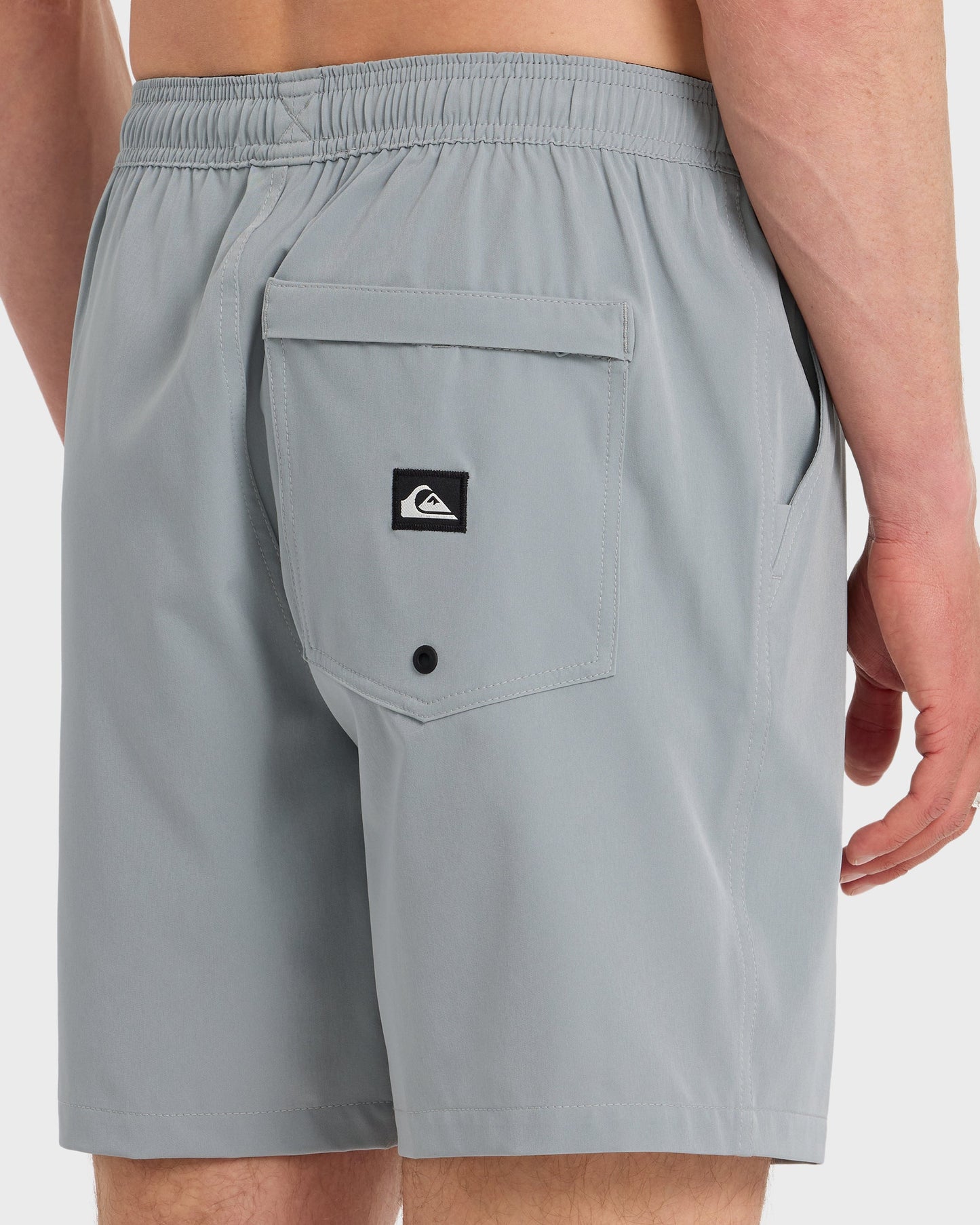 Taxer Amphibian 18" Hybrid Shorts - Smoked Gray Quick Silver Smoked Gray