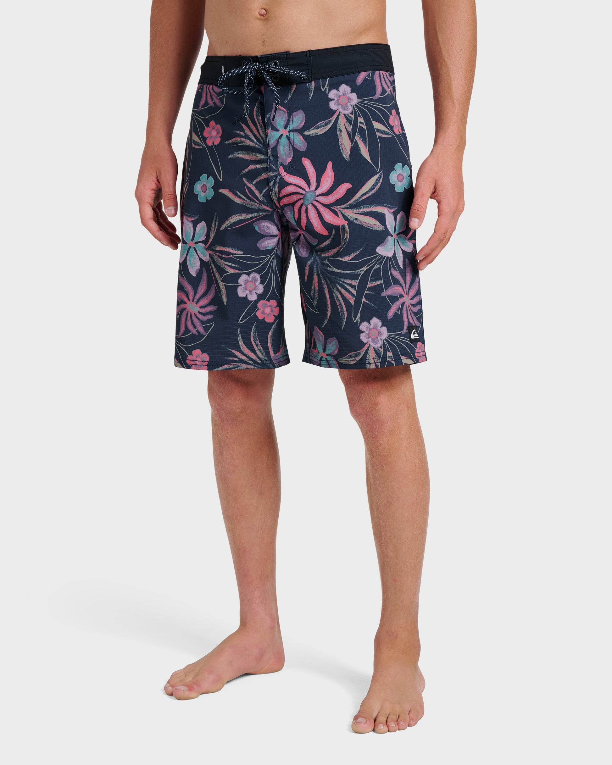 Highline Straight Leg 19" Boardshorts - Total Eclipse Quick Silver Total Eclipse