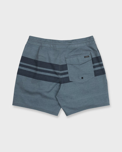 Surfsilk Street Trunk 18" Boardshorts - Black Quick Silver Black