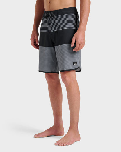 Surfsilk Tijuana 19" Boardshorts - Black Quick Silver Black