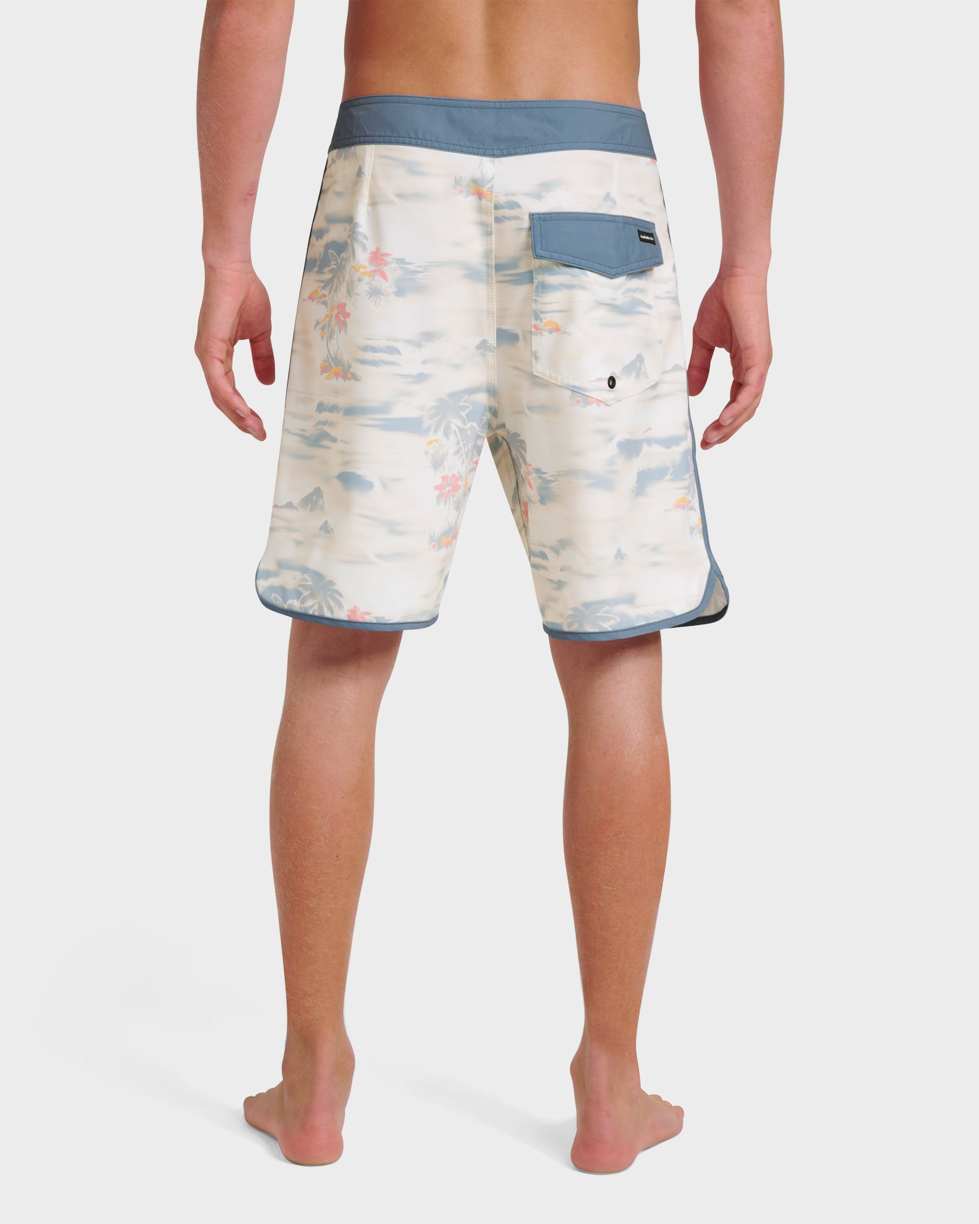 Surfsilk Tropical Surf 19" Boardshorts - Moonstruck Quick Silver Moonstruck