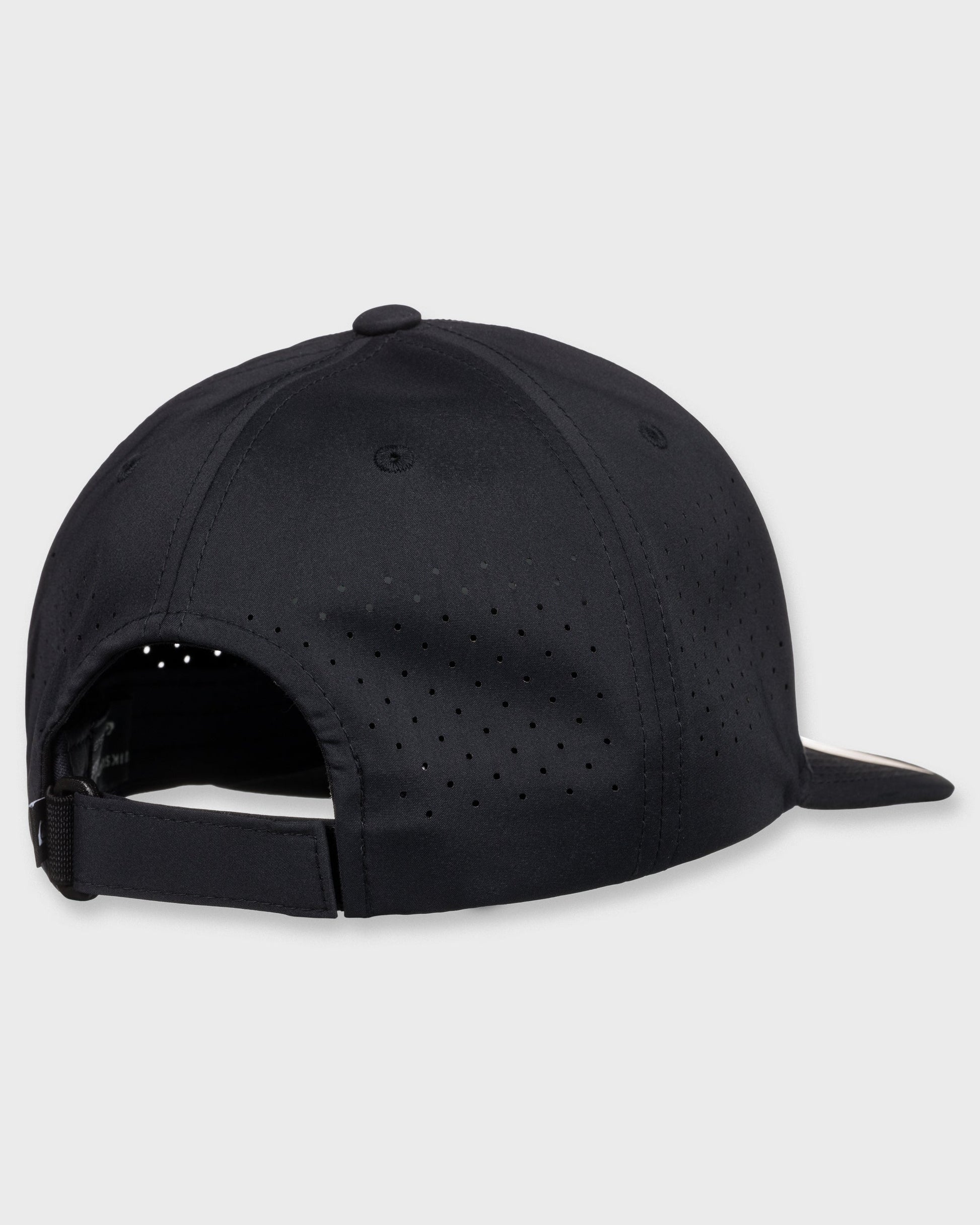 Adapted Flexfit Hat - Black Quick Silver Black
